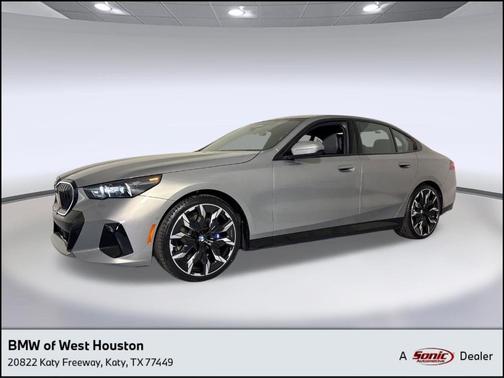 Gray Metallic 2026 BMW 540 i xDrive