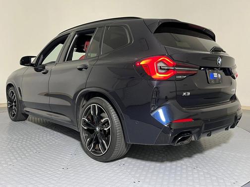 2023 BMW X3 M40i