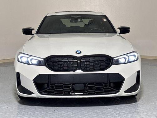 Mineral White Metallic 2024 BMW M340 i xDrive