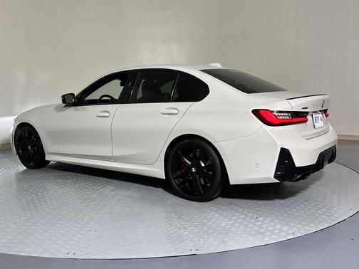 Mineral White Metallic 2024 BMW M340 i xDrive