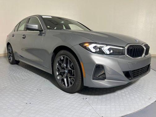 2025 BMW 330 i xDrive