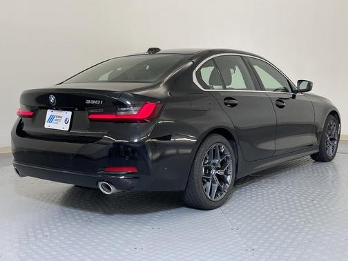 2025 BMW 330 i