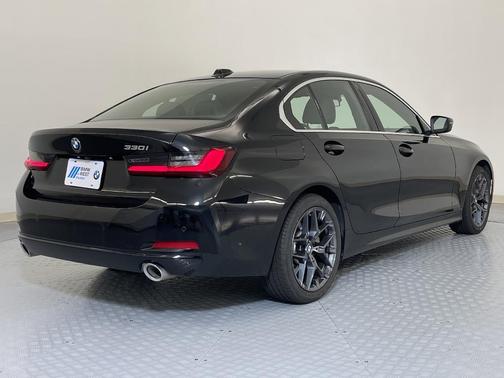 2025 BMW 330 i