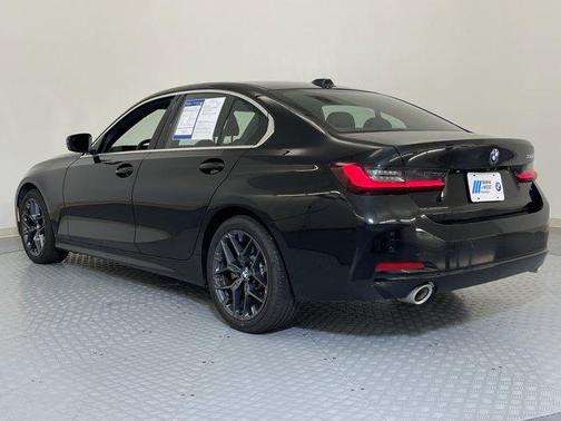 2025 BMW 330 i