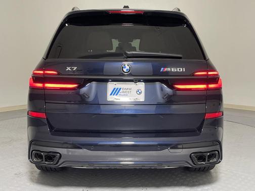 2026 BMW X7 M60i