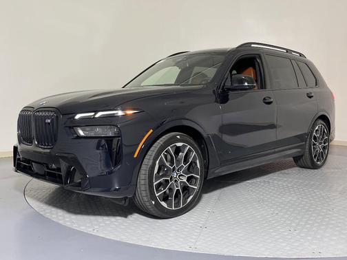 2026 BMW X7 M60i