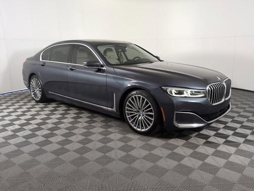2020 BMW 740 i