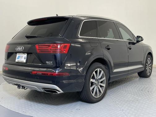 2017 Audi Q7 3.0T Premium Plus