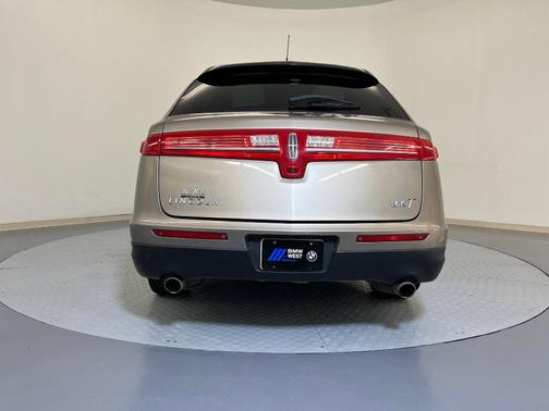 2019 Lincoln MKT Reserve