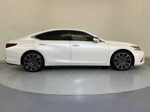 2020 Lexus ES 350 Base