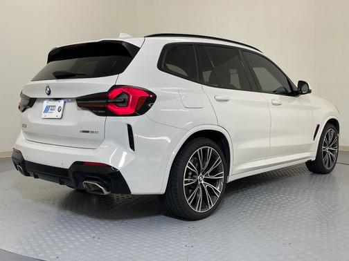 2023 BMW X3 sDrive30i