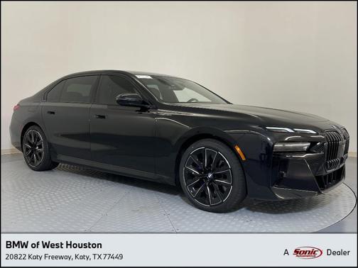 2025 BMW 740 i xDrive