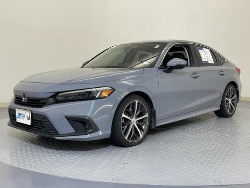 2022 Honda Civic Touring