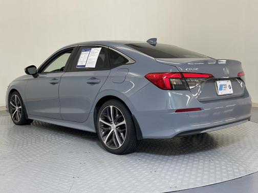 2022 Honda Civic Touring