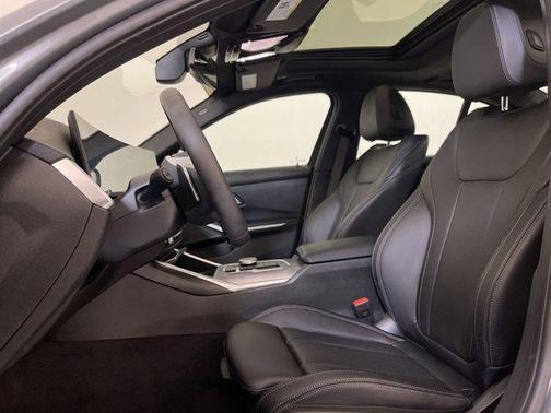 2025 BMW 330 i