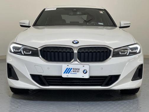2023 BMW 330 i