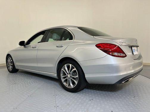 2016 Mercedes-Benz C-Class C 300