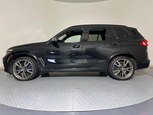 2023 BMW X5 M50i