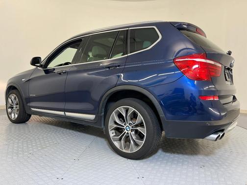 2017 BMW X3 sDrive28i