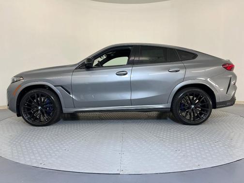 2026 BMW X6 M60i