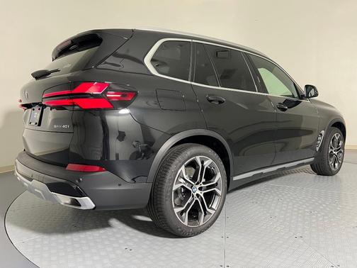 2026 BMW X5 sDrive40i