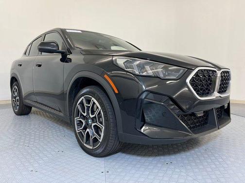 2025 BMW X2 xDrive28i