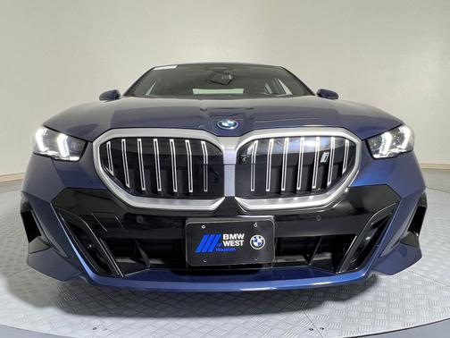 2024 BMW i5 eDrive40