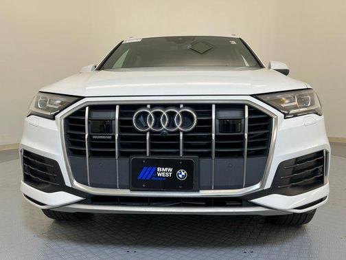 2022 Audi Q7 45 Premium Plus