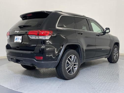 2020 Jeep Grand Cherokee Laredo E