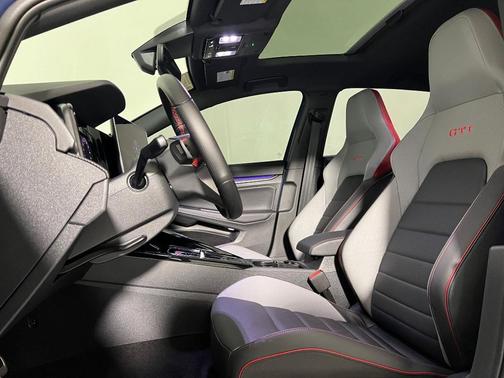 2025 Volkswagen Golf GTI 2.0T Autobahn