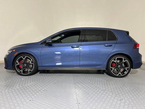 2025 Volkswagen Golf GTI 2.0T Autobahn