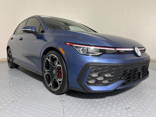 2025 Volkswagen Golf GTI 2.0T Autobahn