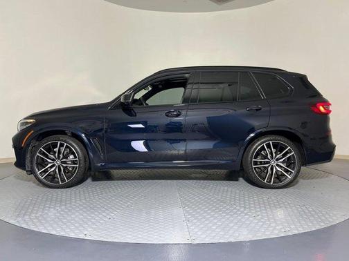 2023 BMW X5 sDrive40i