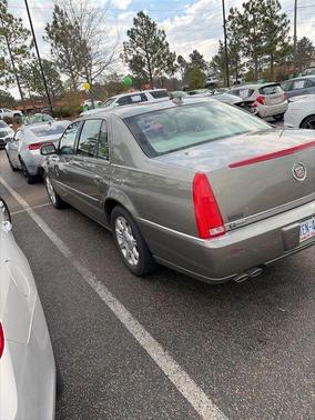 2010 Cadillac DTS Base