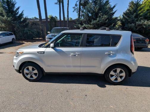 Bright Silver 2018 Kia Soul Base
