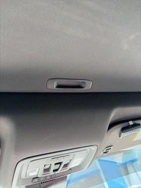 Iridescent Pearl Tricoat 2022 Chevrolet Silverado 1500 LTZ