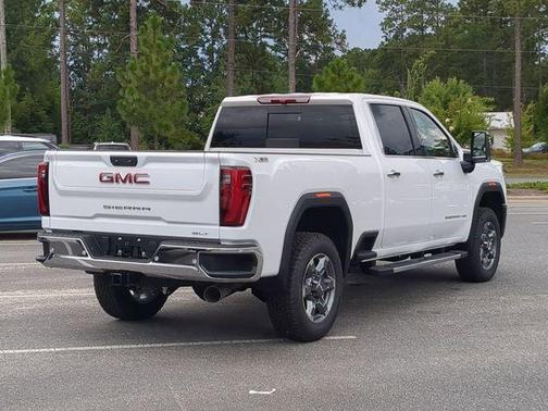 2025 GMC Sierra 2500 SLT
