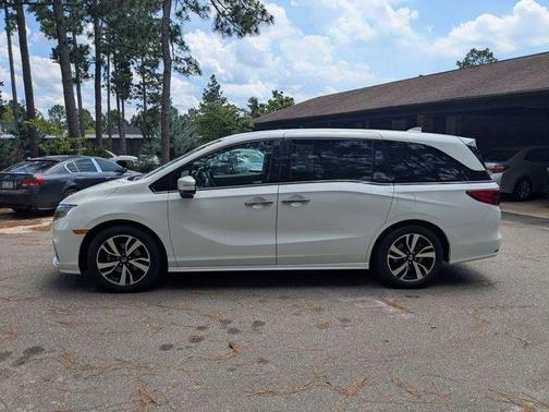 2020 Honda Odyssey Elite