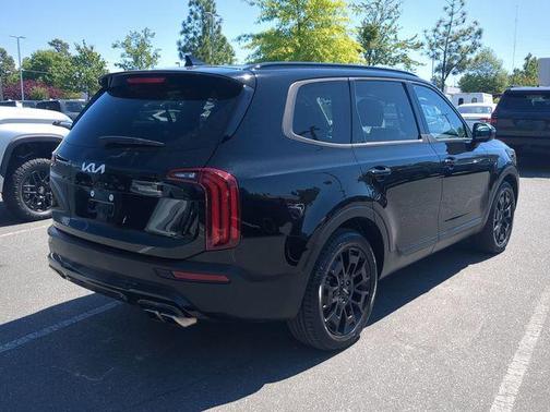 Ebony Black 2022 Kia Telluride EX