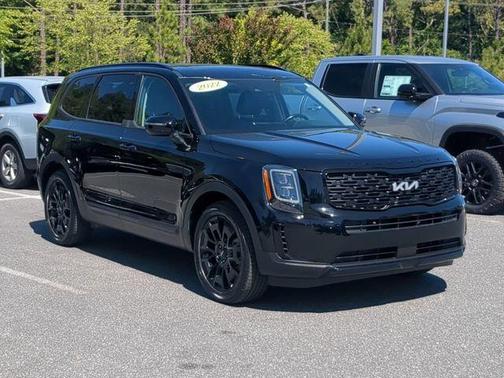 Ebony Black 2022 Kia Telluride EX