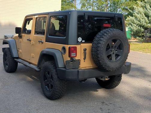 Dune 2013 Jeep Wrangler Unlimited Sport