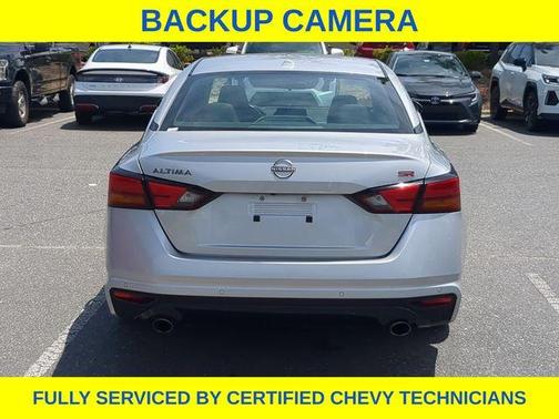 Brilliant Silver Metallic 2024 Nissan Altima 2.5 SR