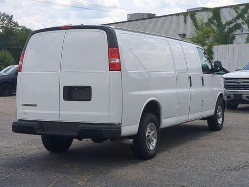 2024 Chevrolet Express 3500 Work Van