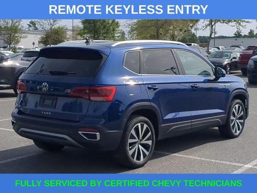 2024 Volkswagen Taos 1.5T SE