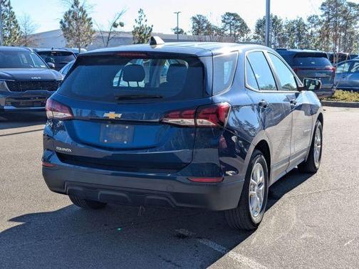 2022 Chevrolet Equinox LS