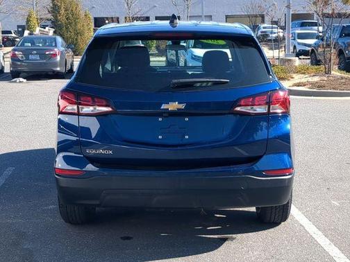 2022 Chevrolet Equinox LS