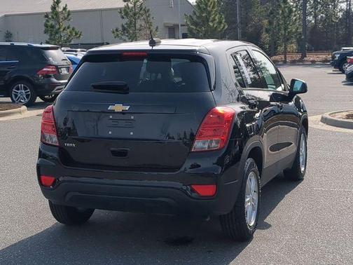 2022 Chevrolet Trax LS