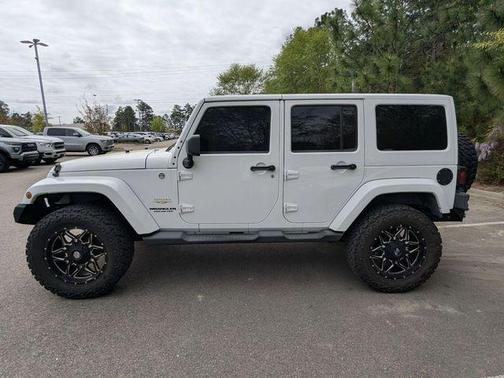 2012 Jeep Wrangler Unlimited Sahara