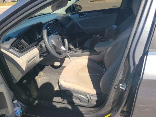 2018 Hyundai SONATA SE