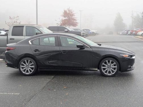 2024 Mazda Mazda3 FWD w/Preferred Package